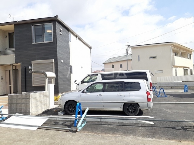 16/22 駐車場