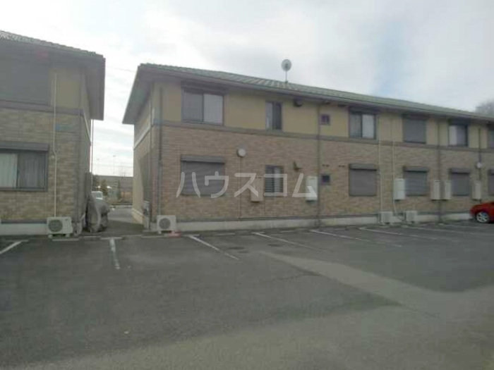 16/26 駐車場