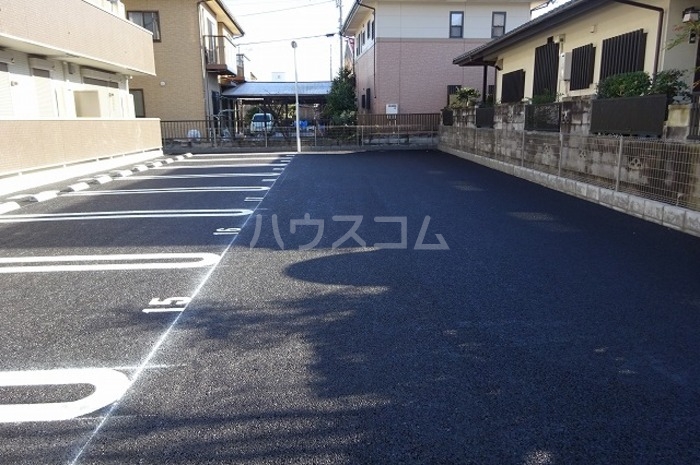 16/22 駐車場