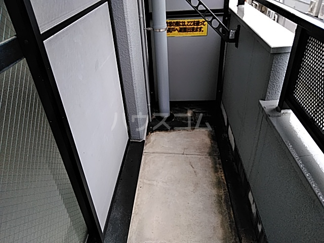 18/30 バルコニー