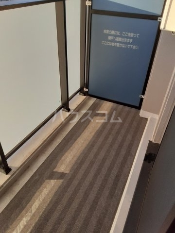 20/30 バルコニー