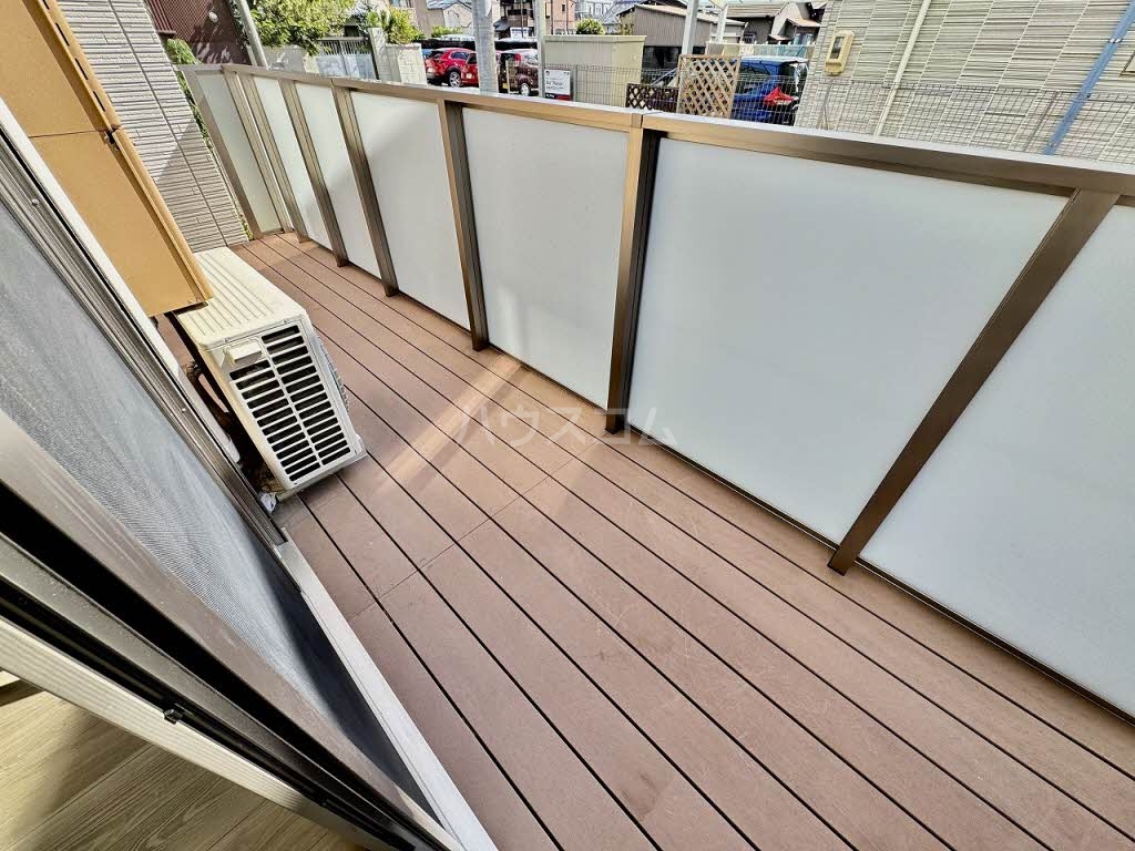 14/22 バルコニー