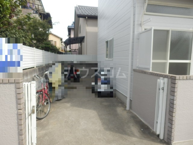 19/22 駐車場