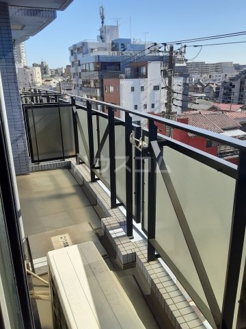 19/29 バルコニー