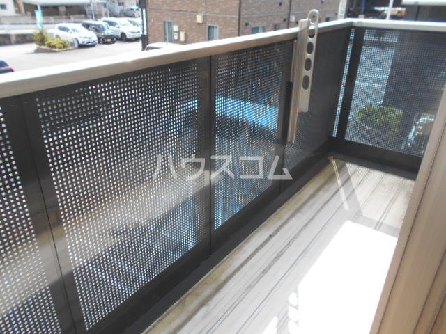6/11 バルコニー