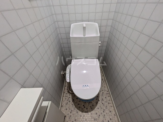 13/30 トイレ