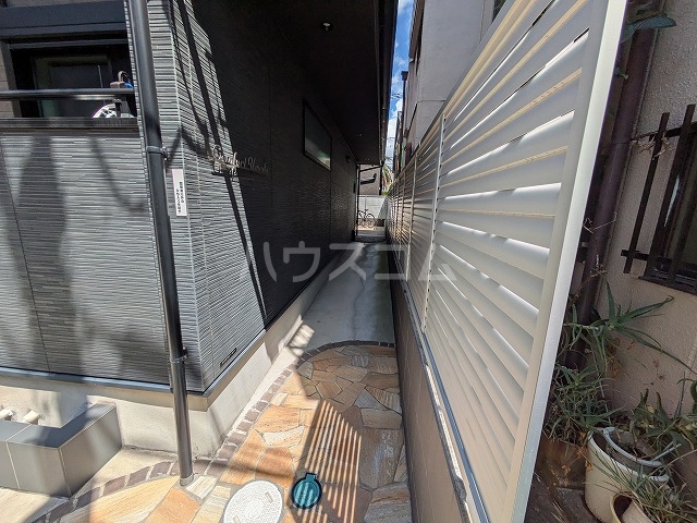 29/30 エントランス