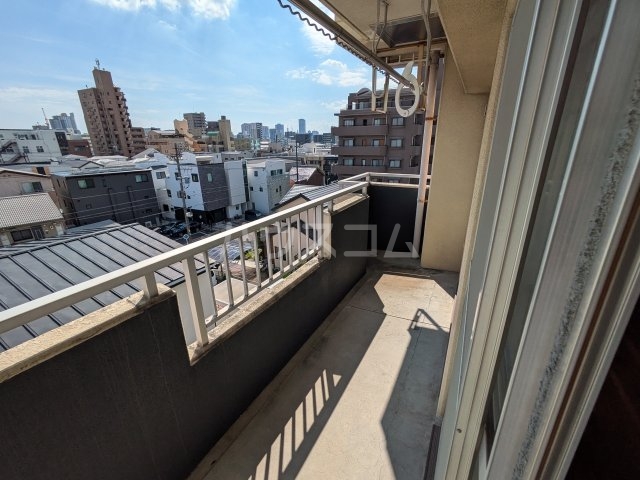 17/30 バルコニー