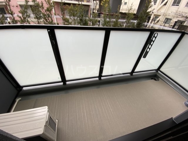 23/30 バルコニー