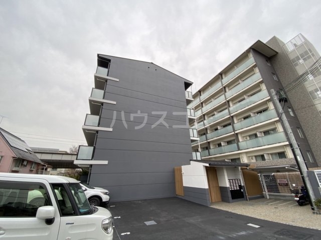 2/30 外観