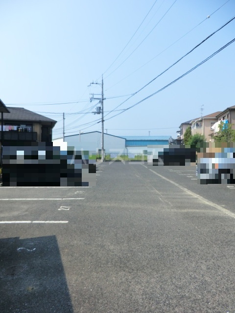 14/15 駐車場