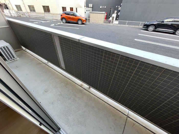 13/22 バルコニー