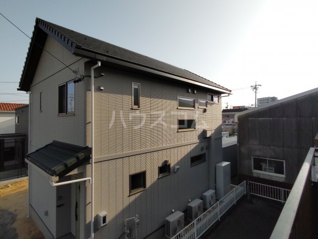 2/30 外観