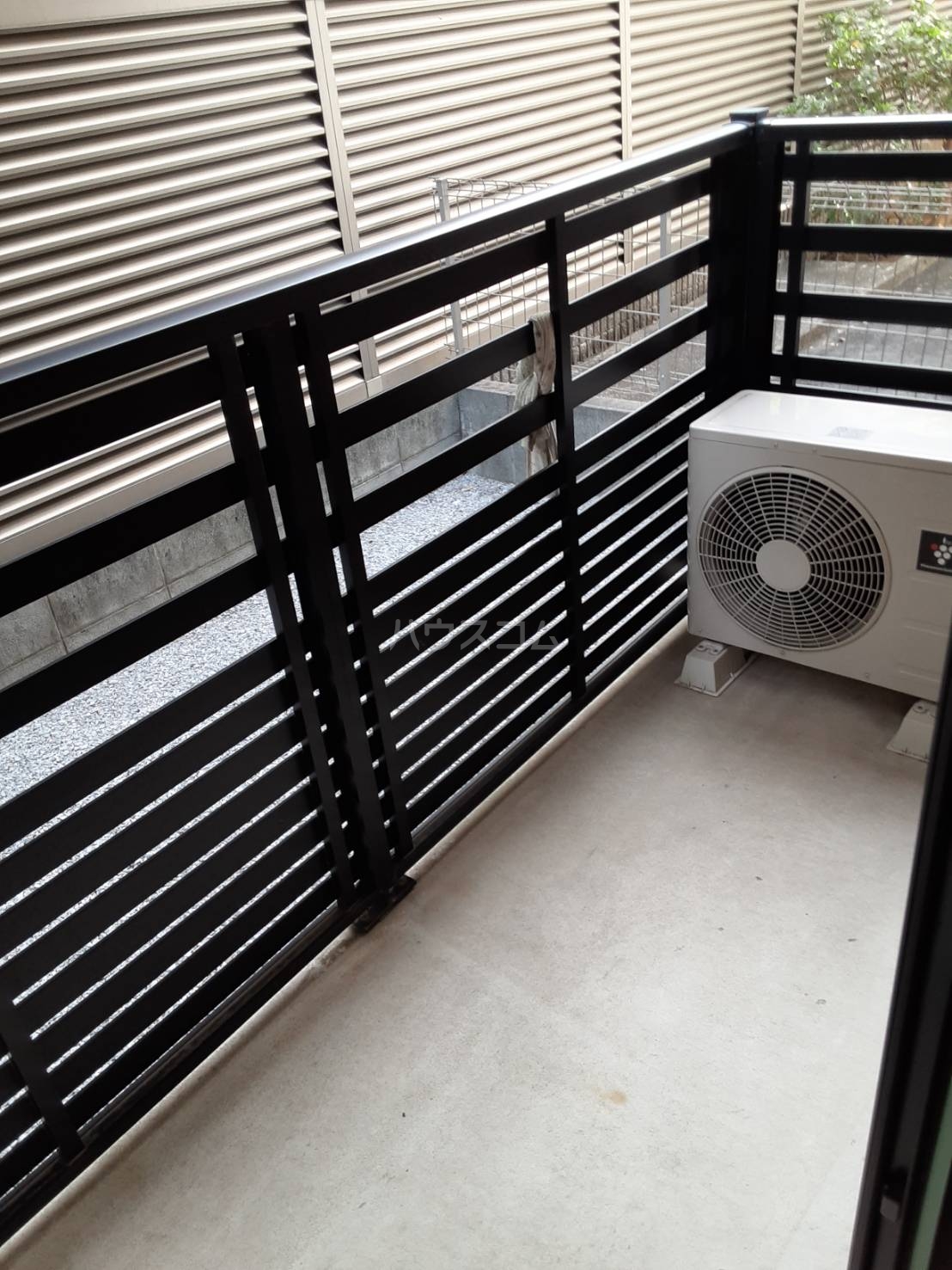 13/30 バルコニー