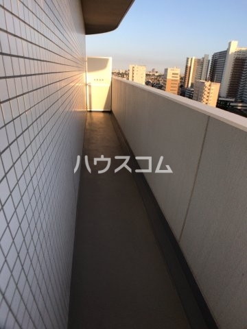 17/27 バルコニー