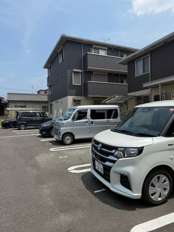 24/30 駐車場