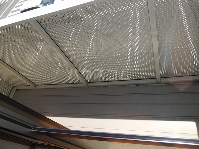 13/30 バルコニー