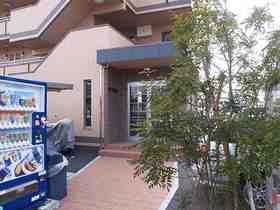 2/13 エントランス