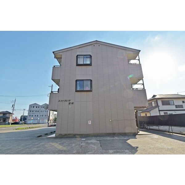 15/26 エントランス