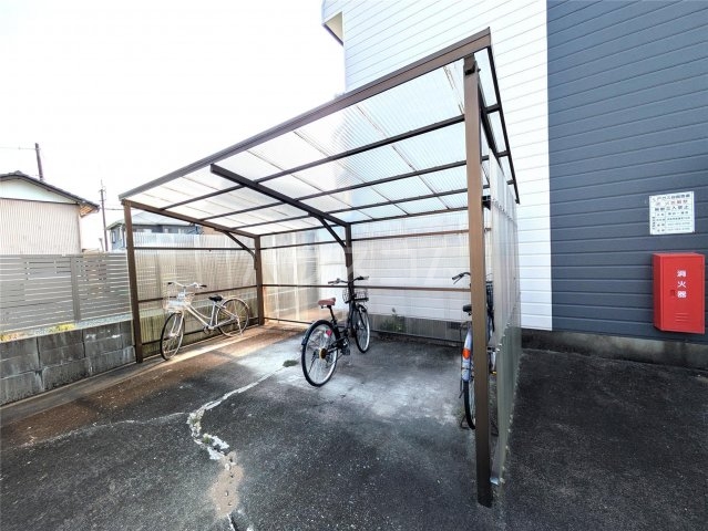 20/23 駐車場