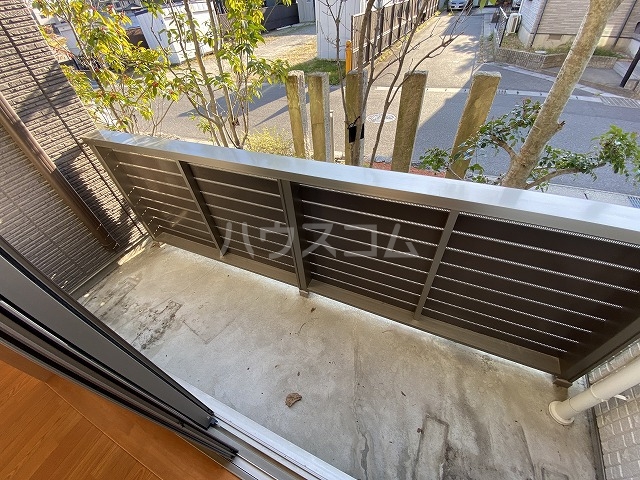 17/30 バルコニー