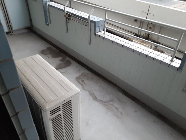 20/30 バルコニー