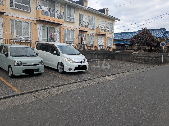 3/4 駐車場