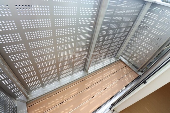 17/30 バルコニー