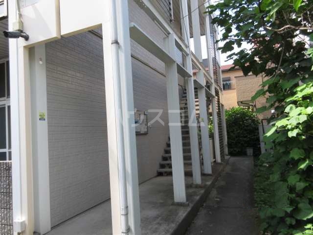 17/20 エントランス