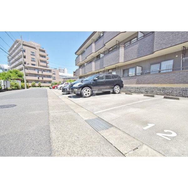 16/26 駐車場