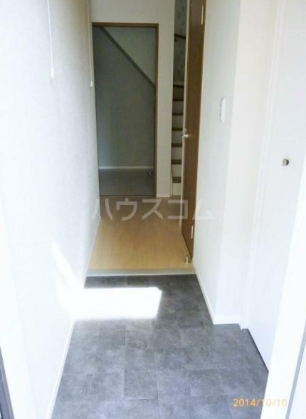 13/30 玄関