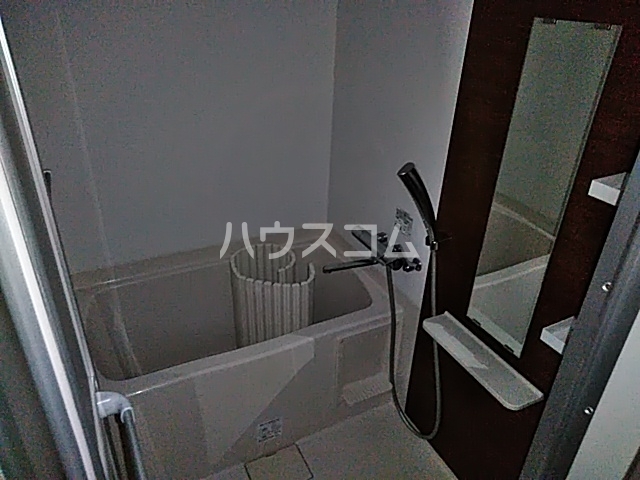 14/30 浴室