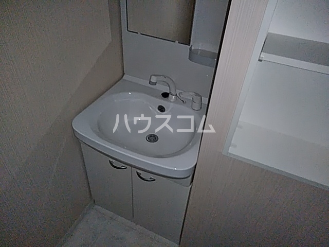 17/30 洗面