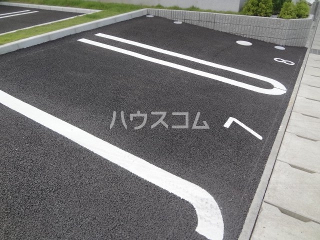 14/22 駐車場
