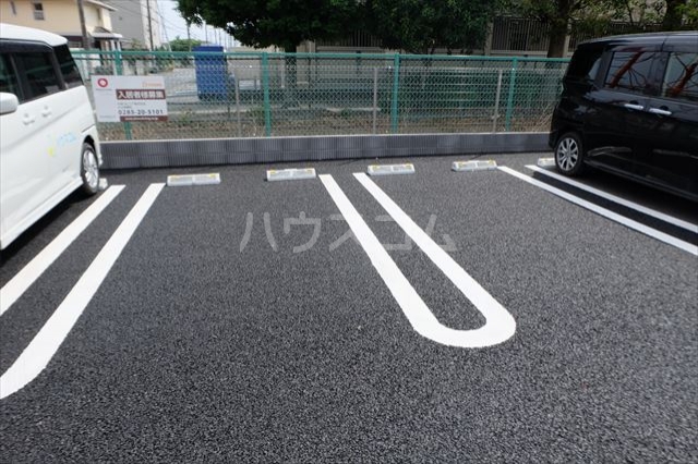 22/30 駐車場