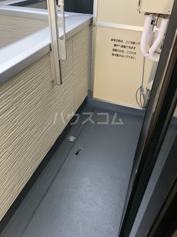 23/30 バルコニー