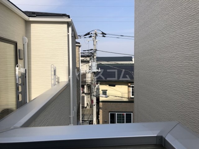23/30 バルコニー