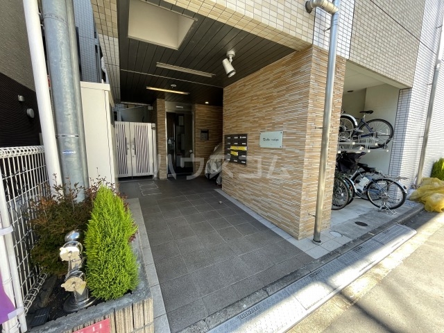 2/6 エントランス