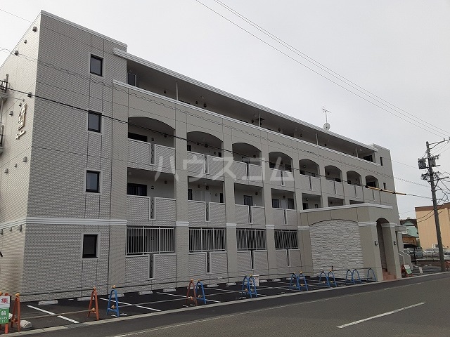 2/30 外観