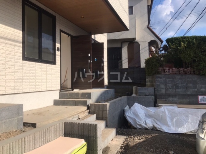 2/3 エントランス