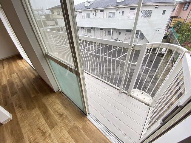 16/25 バルコニー
