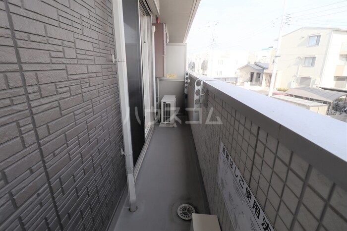 13/28 バルコニー