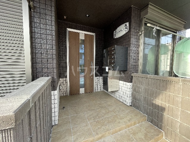 2/10 エントランス