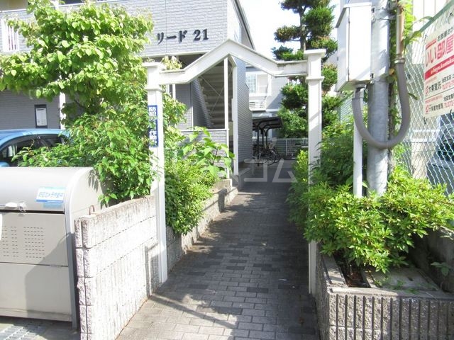 15/26 エントランス
