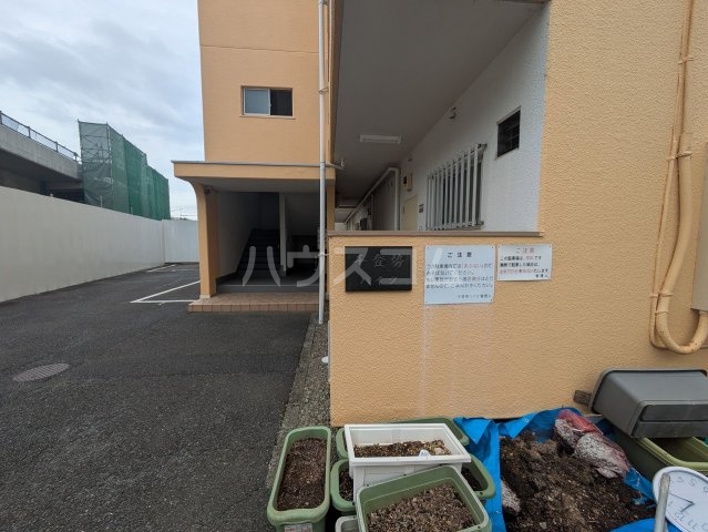 2/7 エントランス