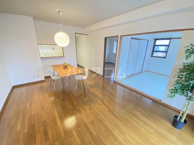 3/30 リビング/ダイニング