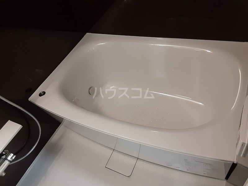 17/30 浴室