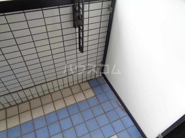 19/30 バルコニー