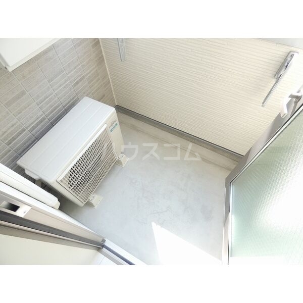 13/19 バルコニー