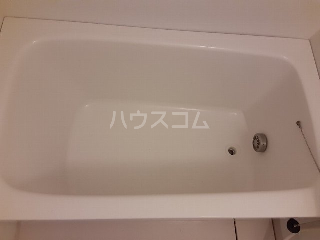 17/30 浴室
